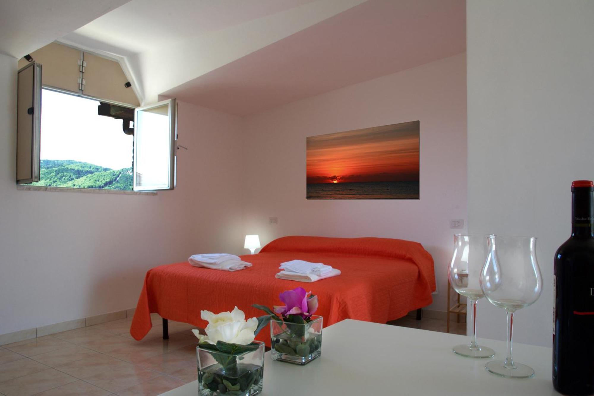 B&B Selene Castelnuovo Cilento Kültér fotó