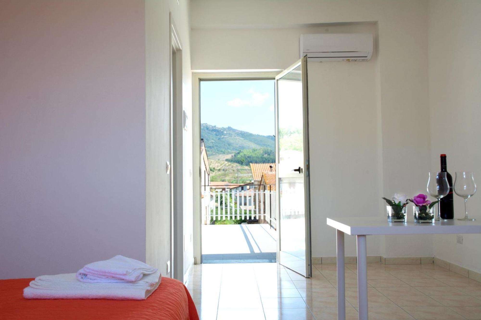 B&B Selene Castelnuovo Cilento Kültér fotó
